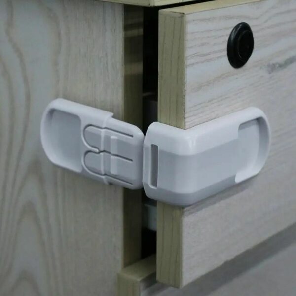 Plastic Child Lock