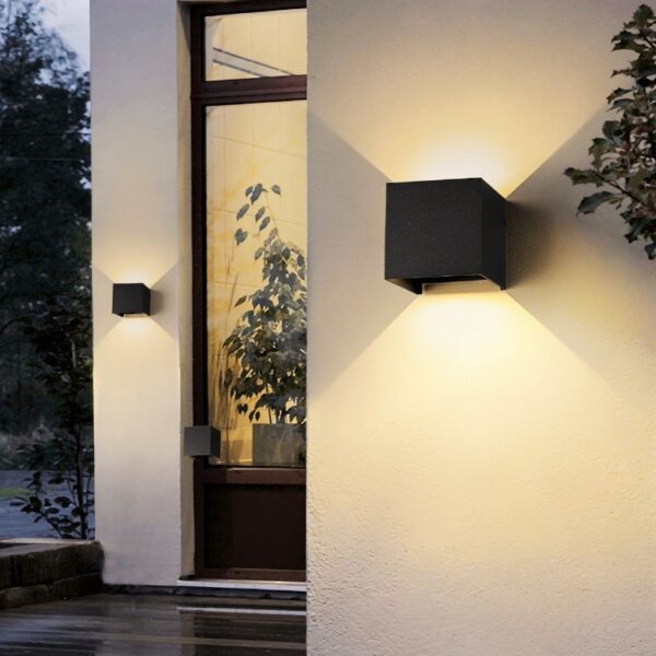 New Adjustable Wall Mounted Light