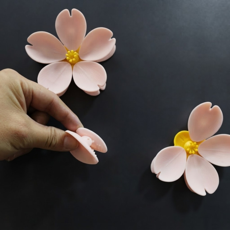 Aesthetic Flower Magnetic Sealing Clip – Decorative Bag Sealer - Image 3