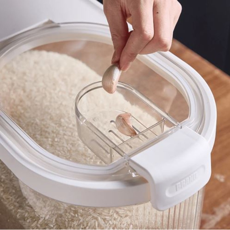 Moisture-Proof Rice & Grain Storage Container with Wheels – 10kg - Image 3
